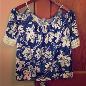 Flowered shirt